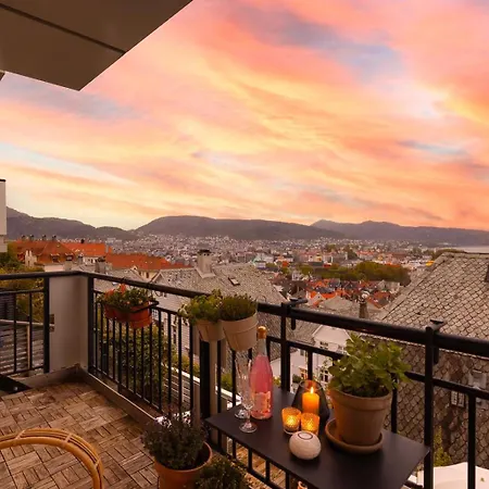 Leilighet Panoramic Views From Historic Sandviken Bergen
